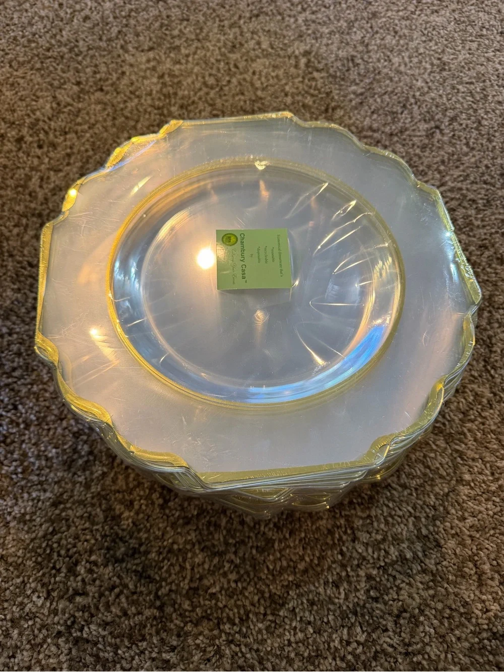 5- 10 Pack Plastic Dinner Plates with Baroque Gold Rim